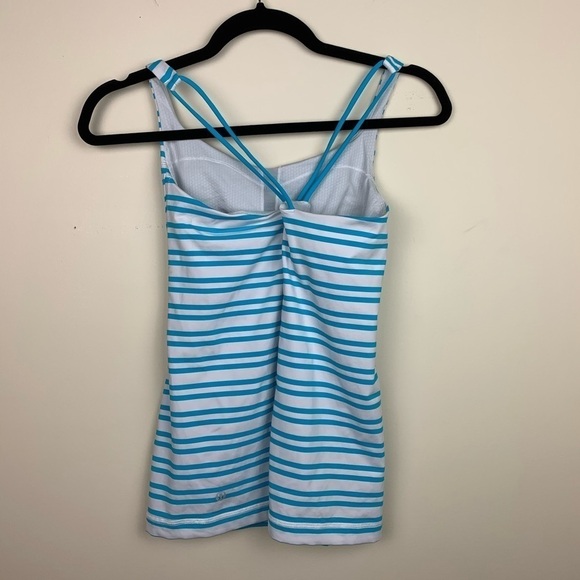 Lululemon Free to Be Tank Size 6 - Picture 4 of 6